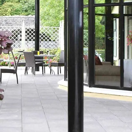 The Manor Hotel 3*