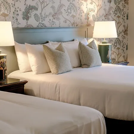 Hotel The Manor 3*