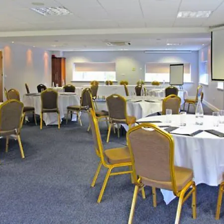 The Manor 3*