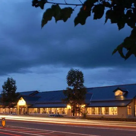 The Manor Hotel 3*